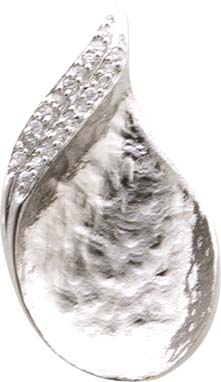 Anhänger in echten Silber Sterlingsilber 925/- mit 20 weißen funkelnden Zirkoniasteinen.  Lochgröße ca. 2,5 mm. Zum Schnäppchenpreis von Abramowicz aus Stuttgart. Die Nr. 1 für Gold,Silber und Perlen. Besuchen Sie auch unseren Outletverkauf