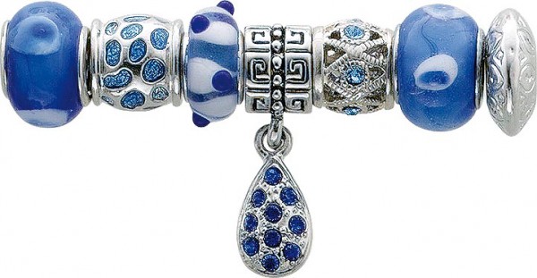 Beadset 7-teilig aus unserer Crystal Blue-Collection, teils mit Elementen aus Glas, Kristallstrassteinen und auch mit funkelnden Zirkonia besetzt. Verschiedene Beads, passend für alle Sammelsysteme aus Metall im angesagten Pandorra Stil zu
